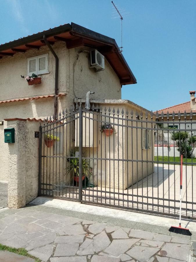 Casa Al Mare Βίλα Μάσσα Εξωτερικό φωτογραφία